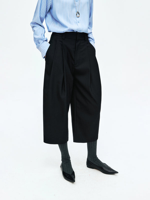 Relaxed Elastic Tapered Trousers | Hollow-Core Thermal Fabric | Pleated 8/10 Newsboy Style | Women Pants | MRS Studios