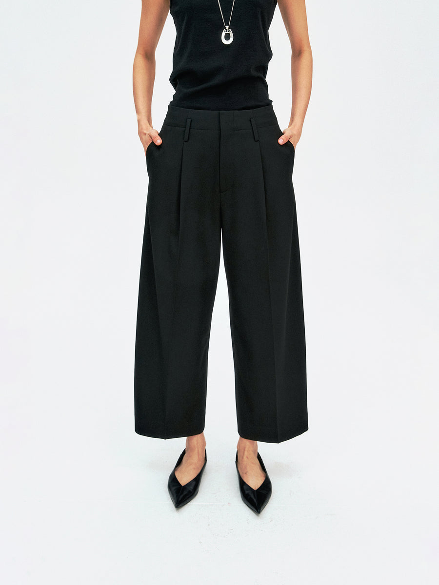 V-Back Straight Trousers | Hollow-Core Thermal Fabric | Slim 9/10 Length | Women Pants | MRS Studios